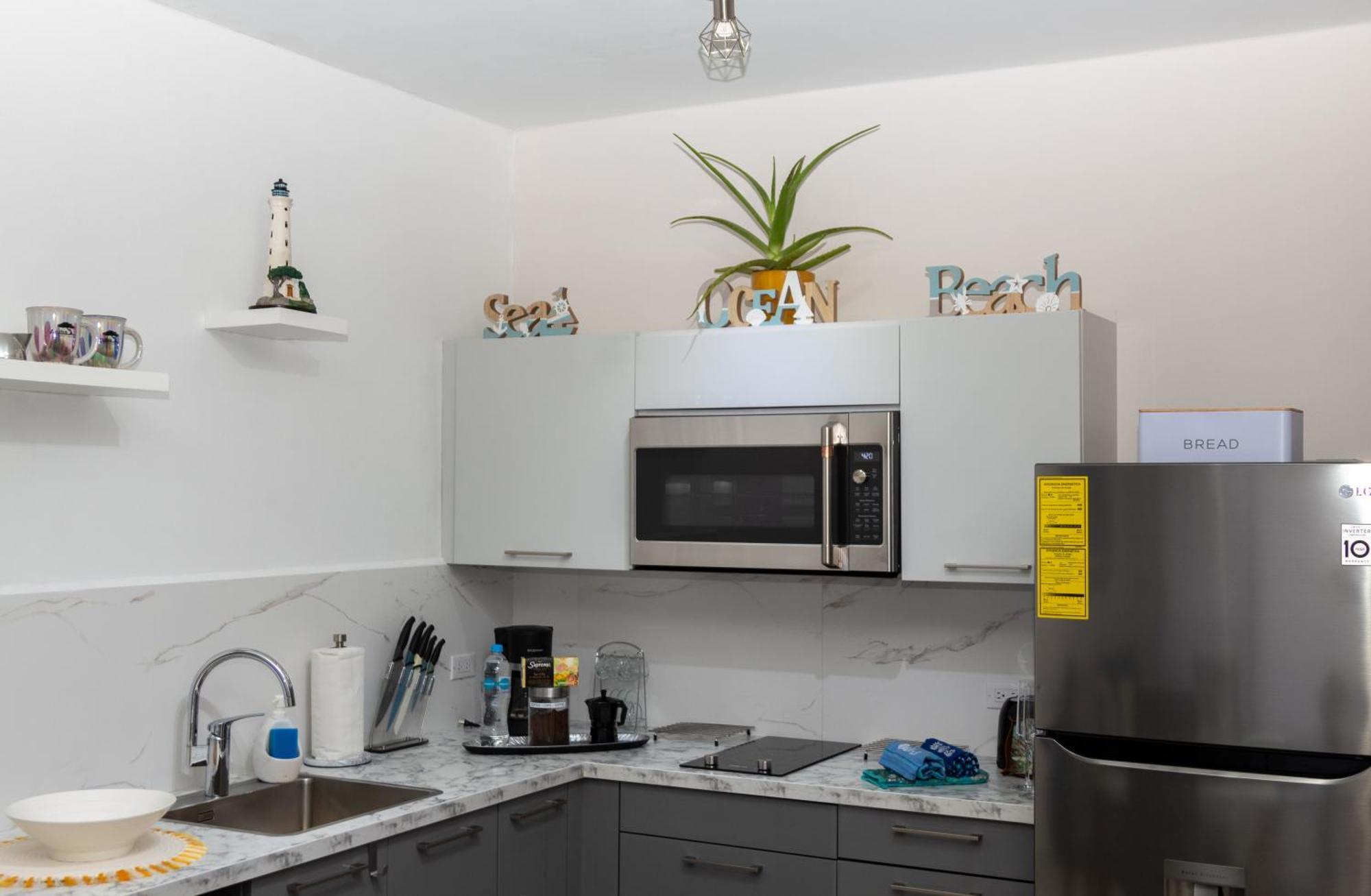 New! Cozy 1 Bedroom Condo- Gold Coast, Noord Aruba Palm Beach Dış mekan fotoğraf